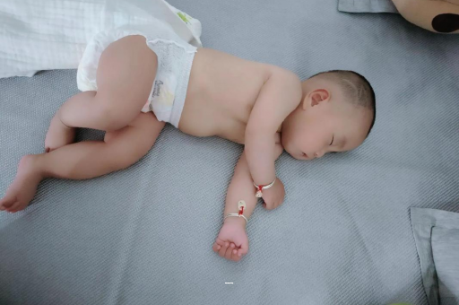 无棣宝宝咳嗽发烧拉肚子